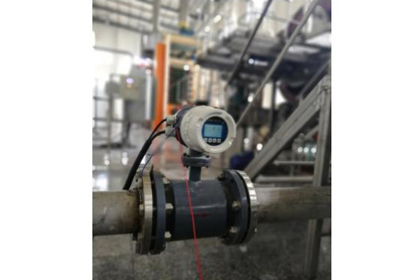 電磁流量計現場